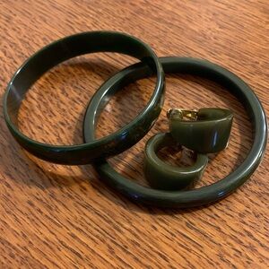 Bakelite Dark Mottled Moss Green Set